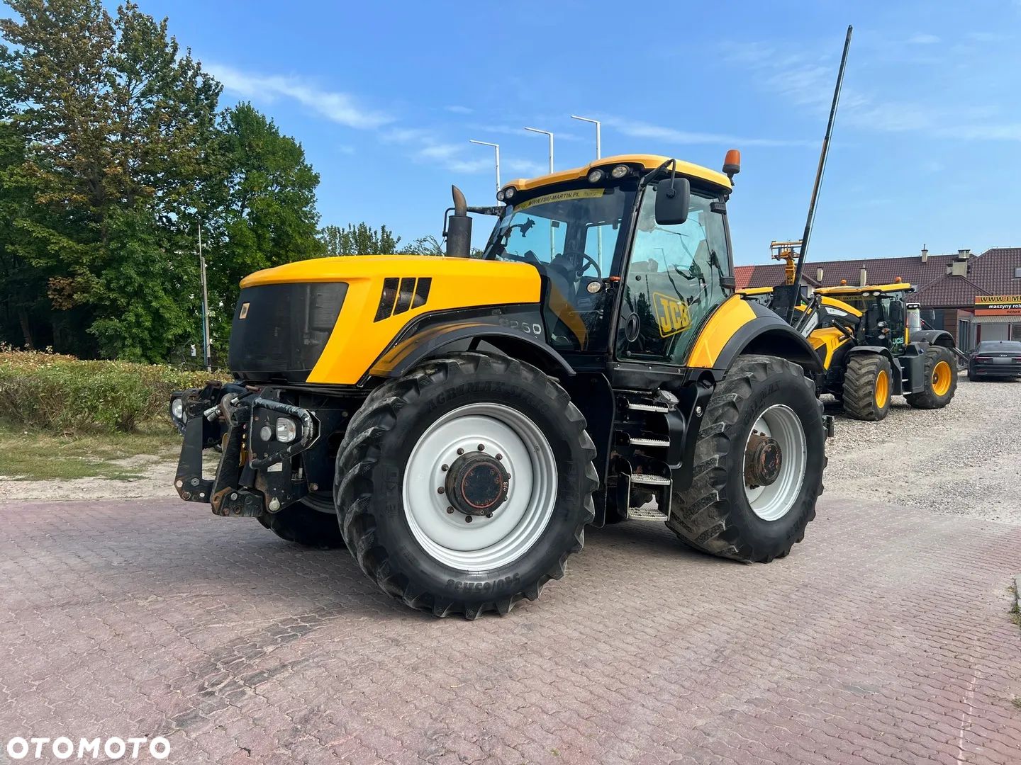 JCB Fastrac 8250 - 1