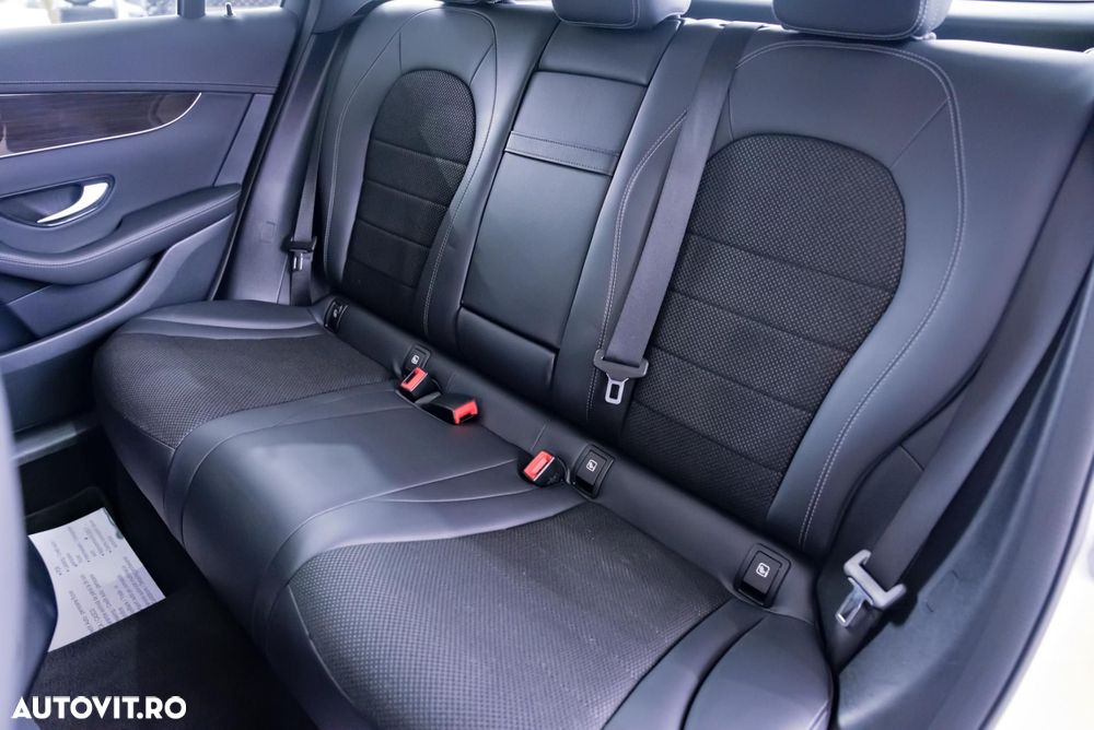 Mercedes-Benz GLC 200 d 4Matic 9G-TRONIC Avantgarde Advanced - 24