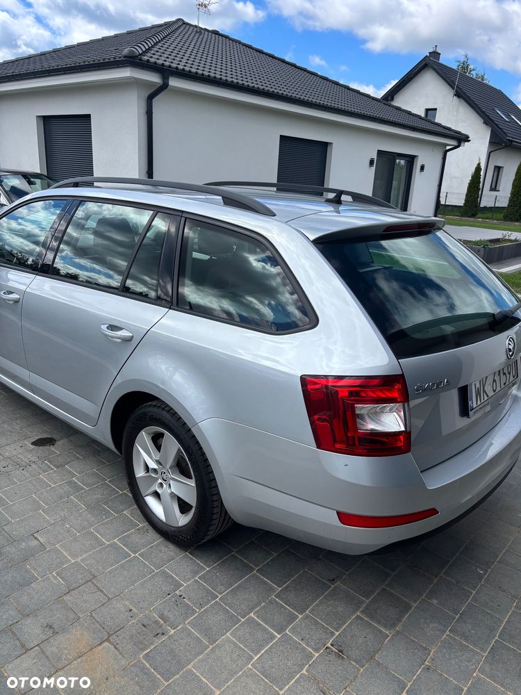 Skoda Octavia 1.6 TDI Ambition - 6