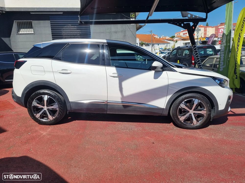 Peugeot 3008 1.2 PureTech Allure Pack EAT8 - 4