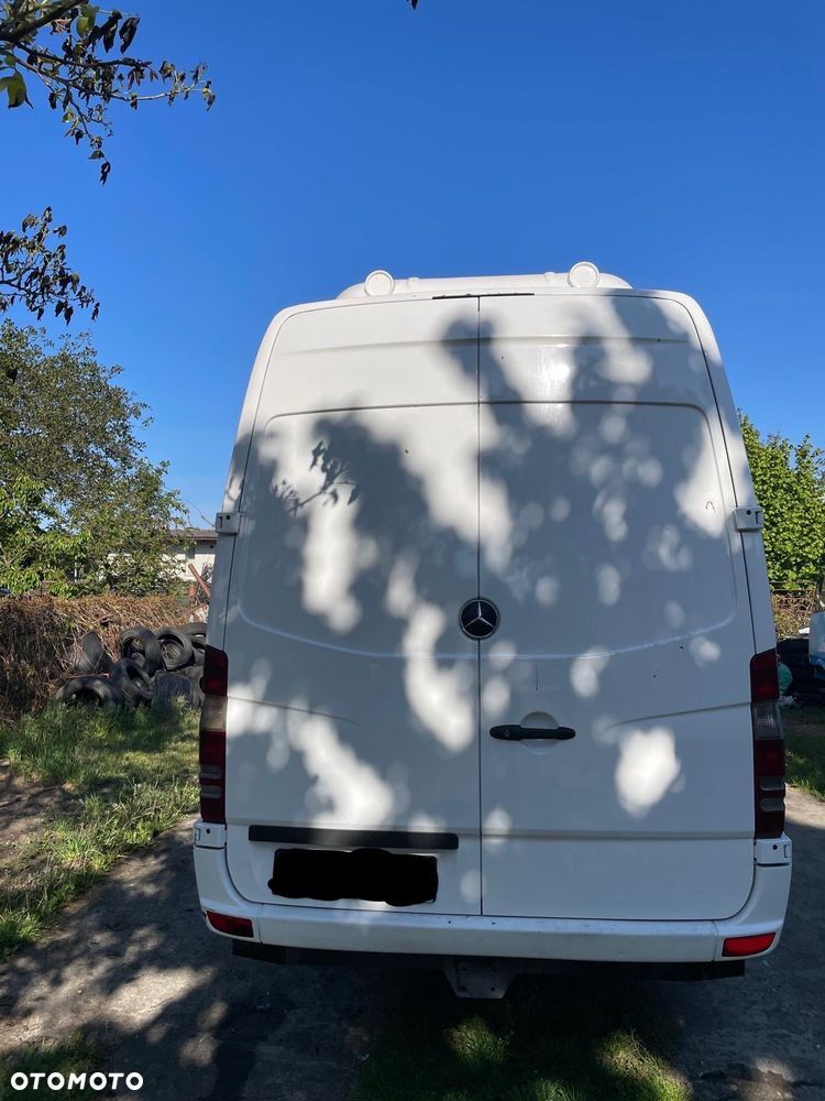 Mercedes-Benz Sprinter - 3