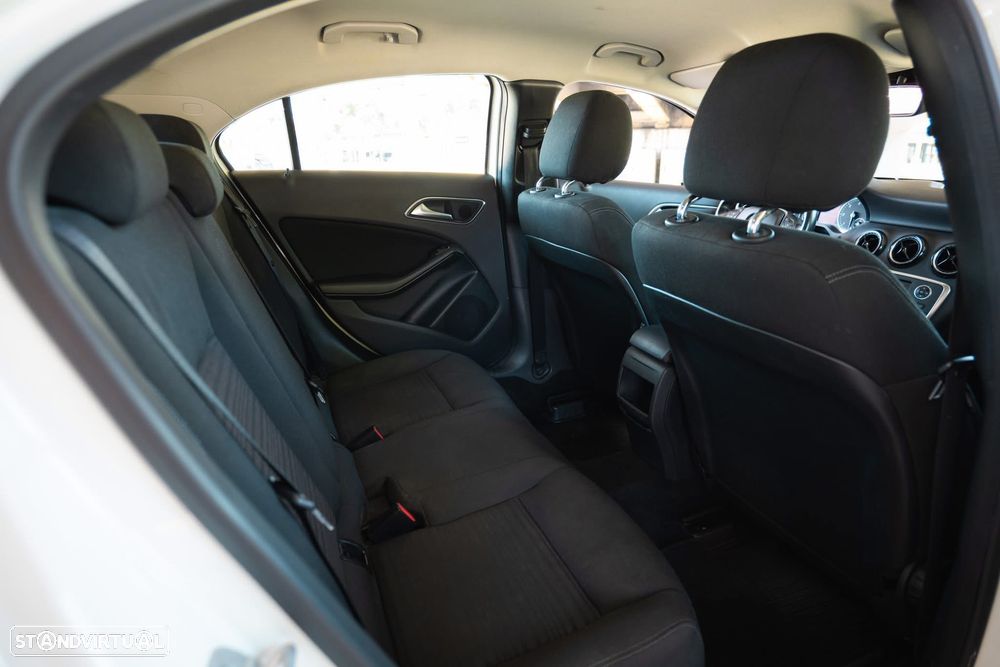 Mercedes-Benz A 180 CDI (BlueEFFICIENCY) Style - 6