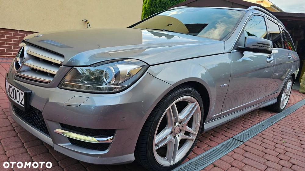 Mercedes-Benz Klasa C 350 T CDI DPF (BlueEFFICIENCY) 7G-TRONIC Avantgarde - 10