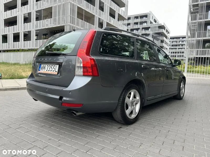 Volvo V50 D3 Momentum - 3