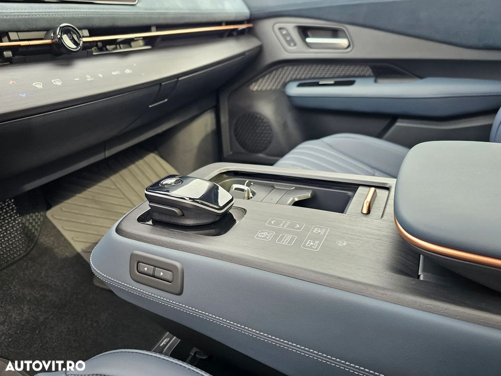 Nissan Ariya 87kWh e-4ORCE Evolve Plus - 4