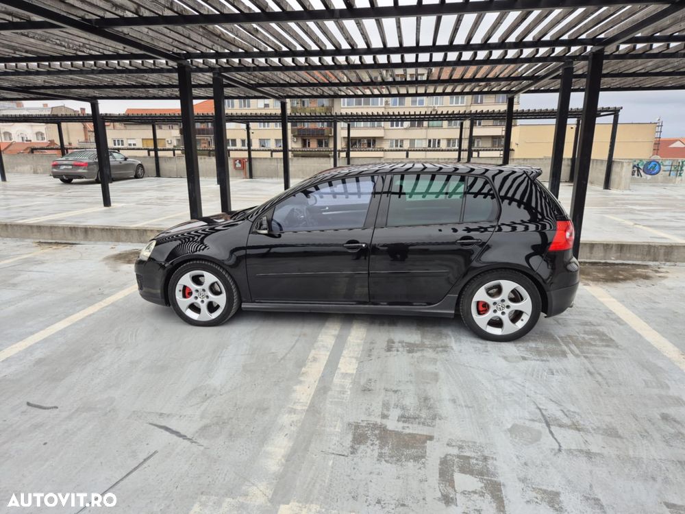 Volkswagen Golf 2.0 FSI GTI DSG - 3