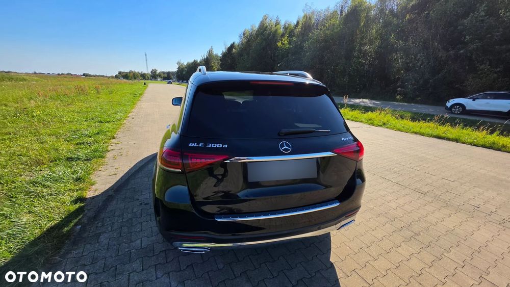 Mercedes-Benz GLE 300 d 4-Matic - 19