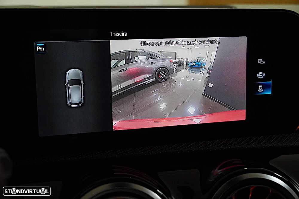 Mercedes-Benz A 250 e AMG Line - 40