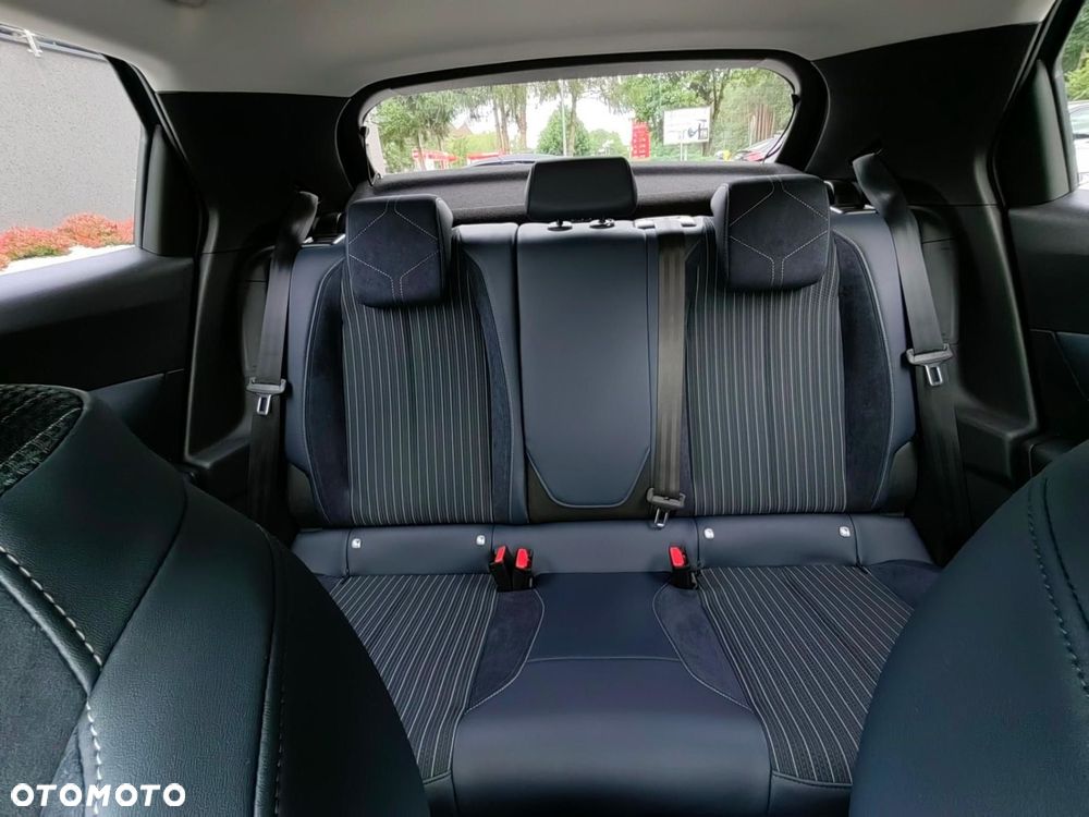 DS Automobiles DS 3 Crossback mHEV Jules Verne e-DCS6 - 23