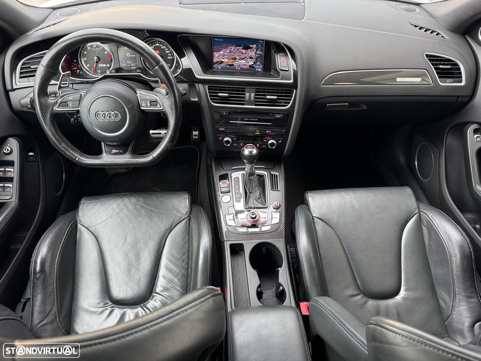 Audi RS4 Avant 4.2 FSi quattro S tronic - 20