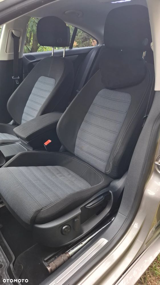 Volkswagen CC 2.0 TDI DPF BMT - 22