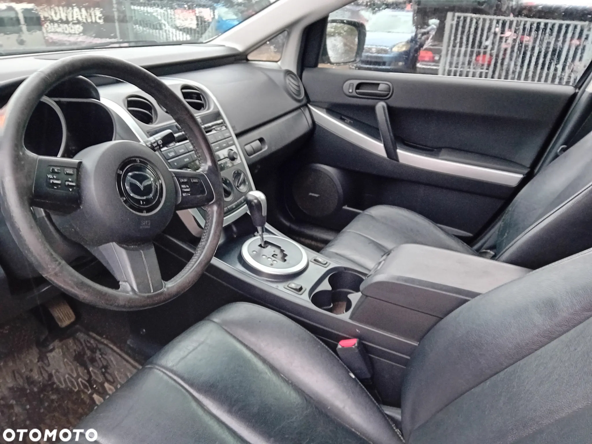 *MAZDA CX-7* Samochód na części - 6