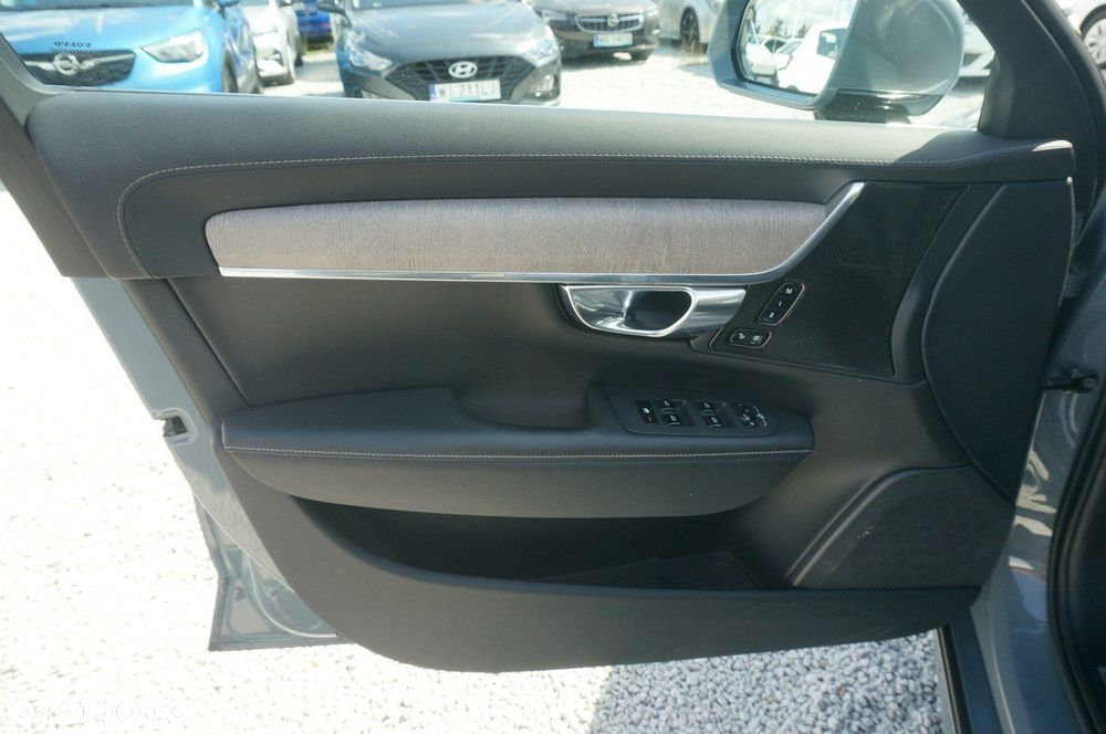 Volvo V90 D5 AWD Inscription - 19