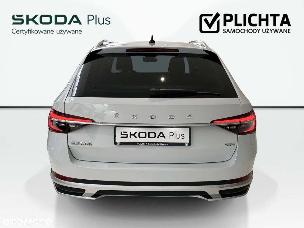 Skoda Superb 2.0 TDI SCR 4x4 Scout DSG - 8