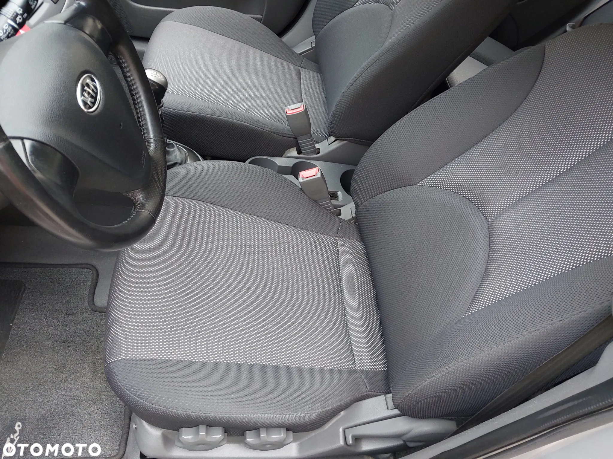 Kia Rio 1.4 / City - 18