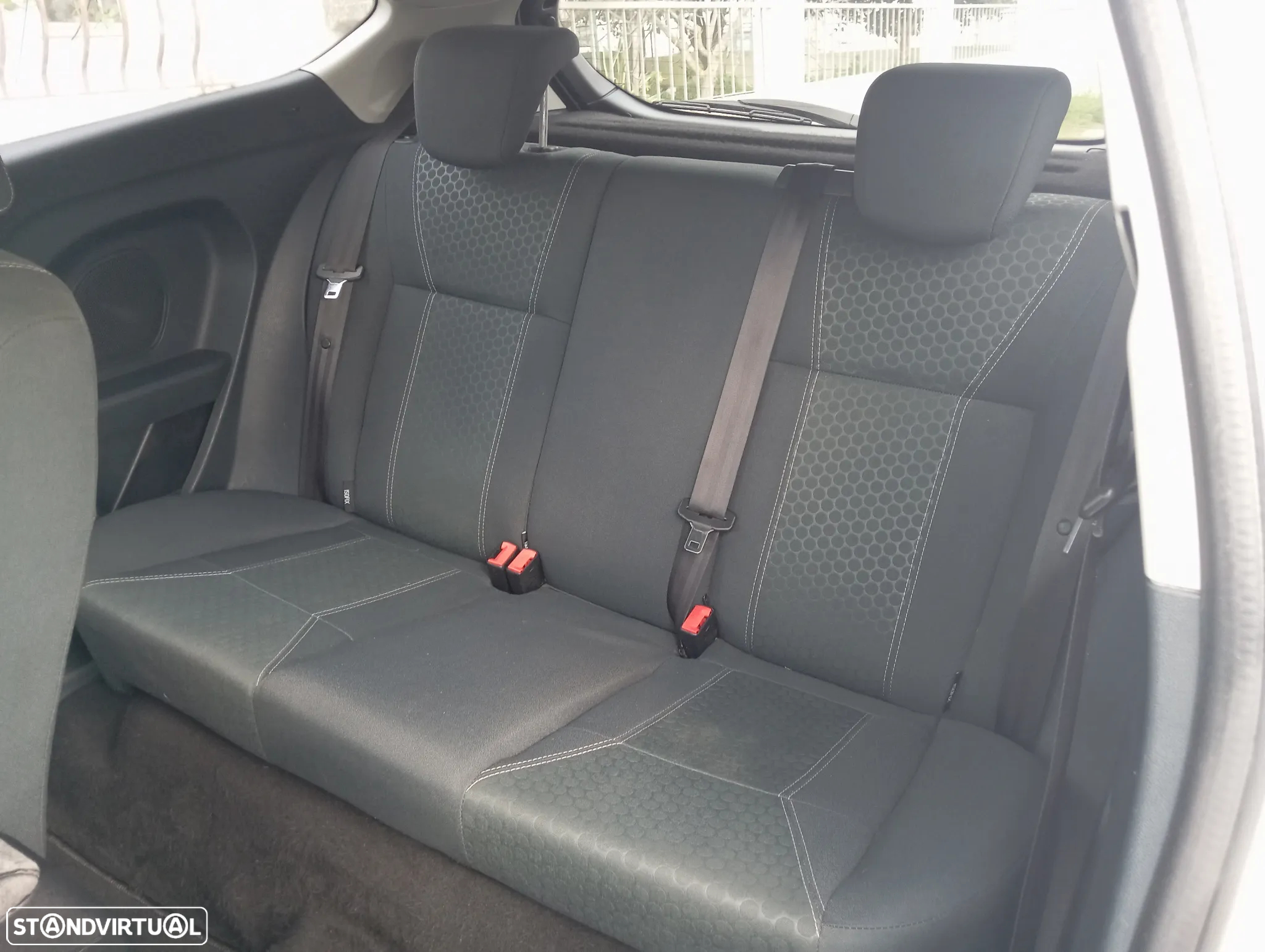 Ford Fiesta 1.25 Techno - 8
