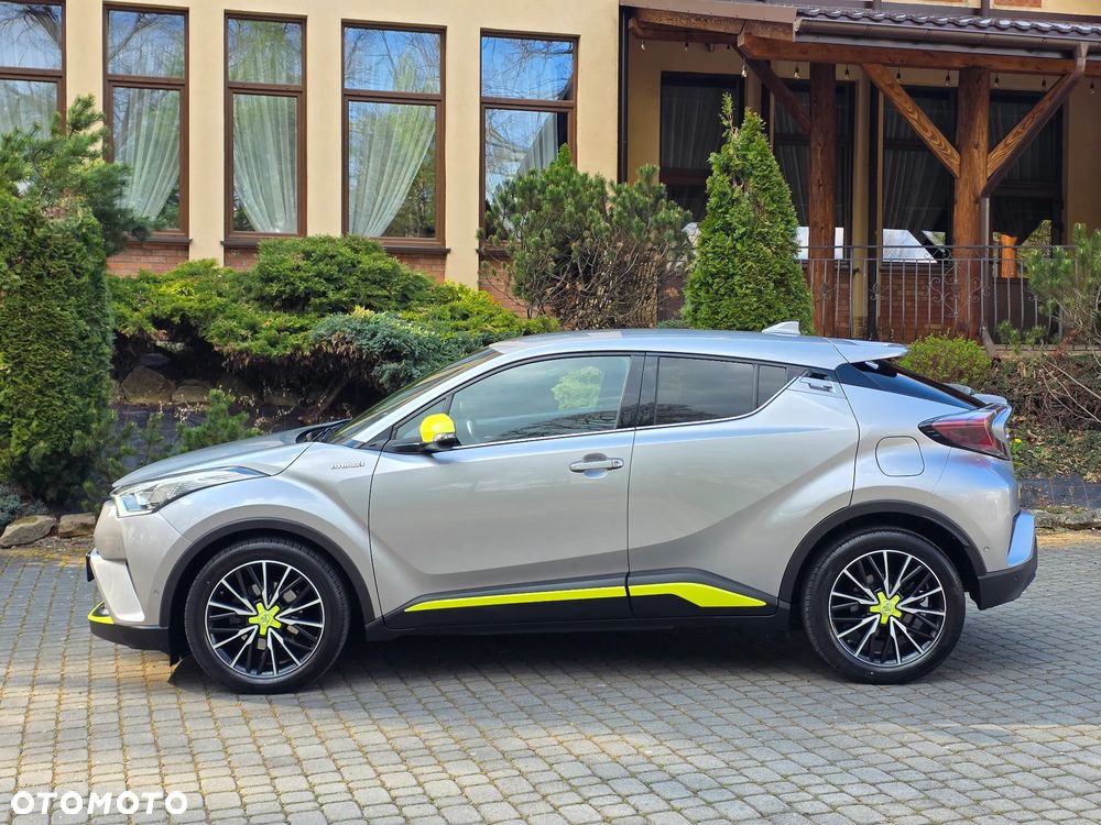Toyota C-HR 1.8 Hybrid Neon Lime powered by JBL - 8