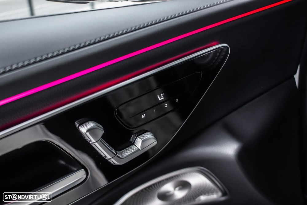 Mercedes-Benz E 300 de AMG Line - 24