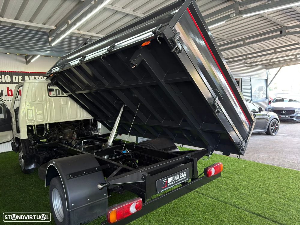 Toyota DYNA 150 - 14