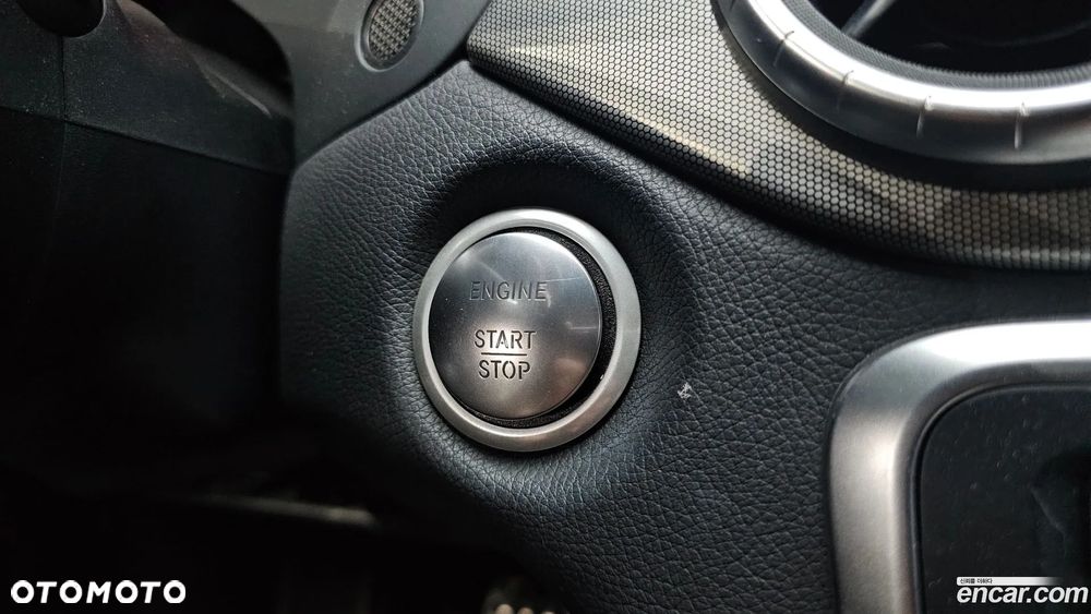 Mercedes-Benz CLA - 28