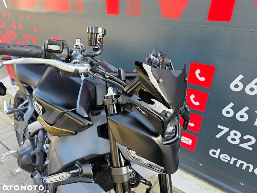 Yamaha MT - 30