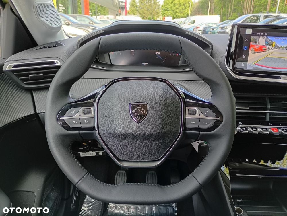 Peugeot 208 - 19