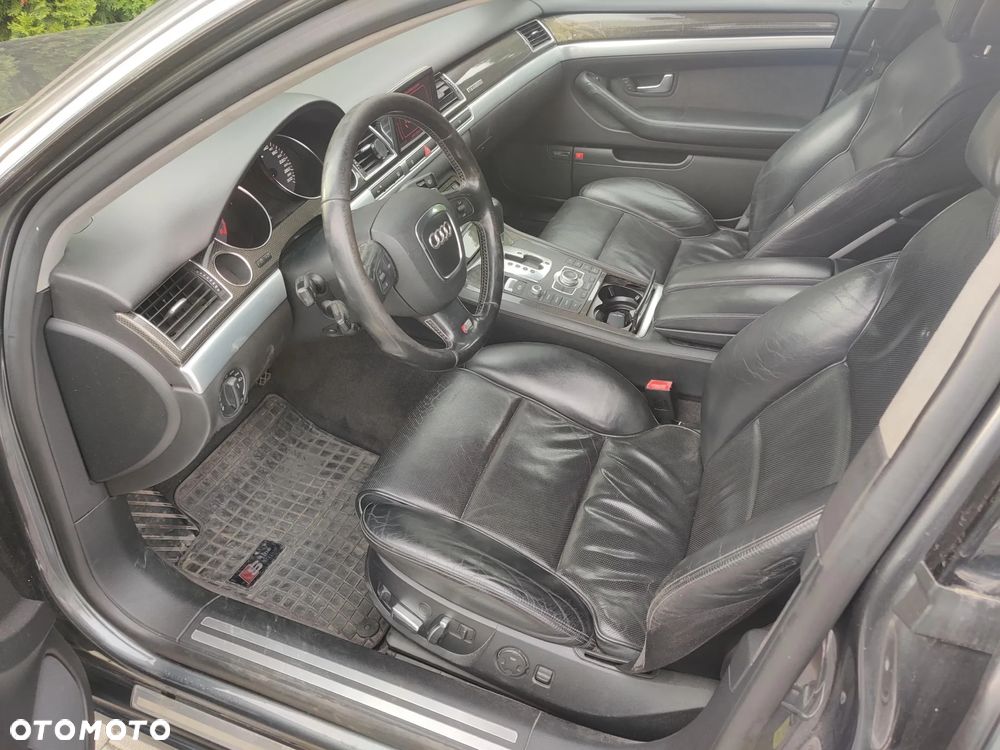 Audi S8 5.2 FSI Quattro - 13
