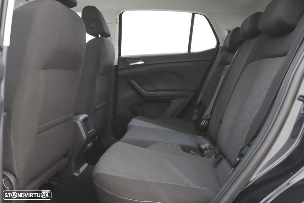 VW T-Cross 1.0 TSI Urban DSG - 9