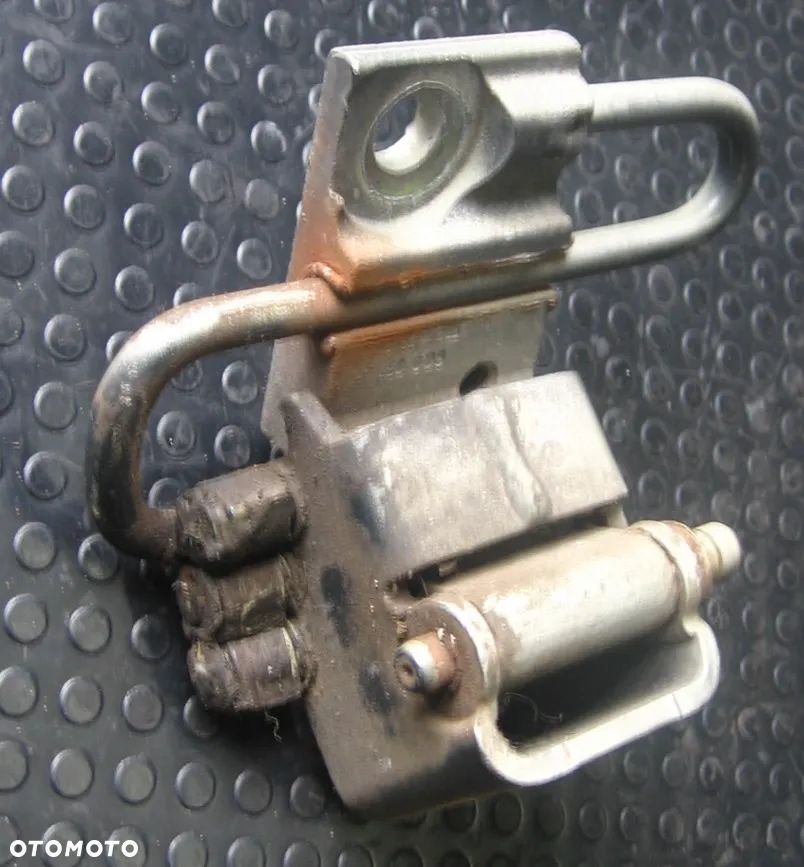 zawiasa drzwi lewych przód LEON II SEAT