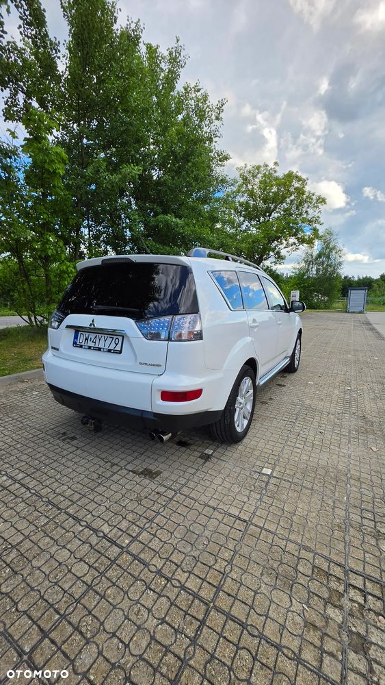 Mitsubishi Outlander 2.2 DI-D 4WD Intense - 6