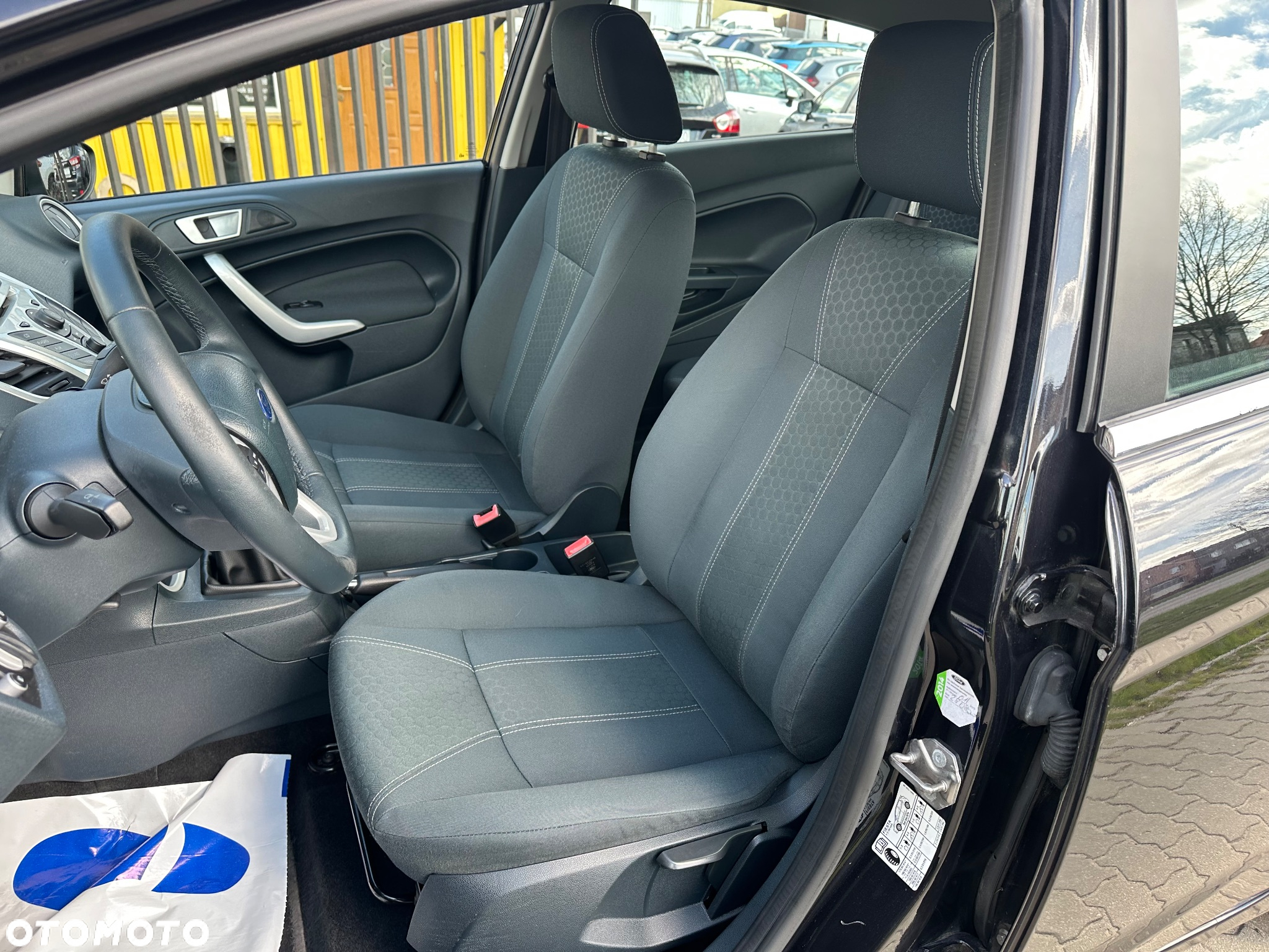 Ford Fiesta 1.25 Titanium - 21