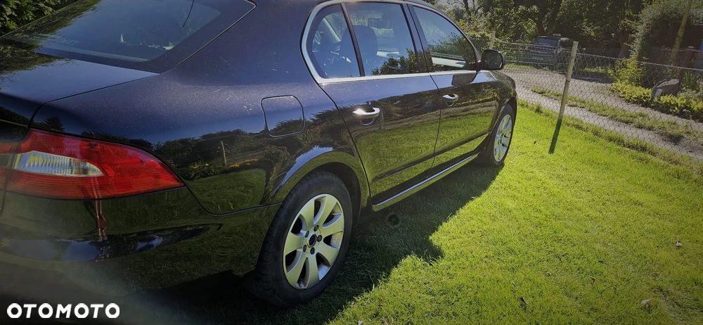 Skoda Superb 2.0 TDI 4x4 Elegance - 15