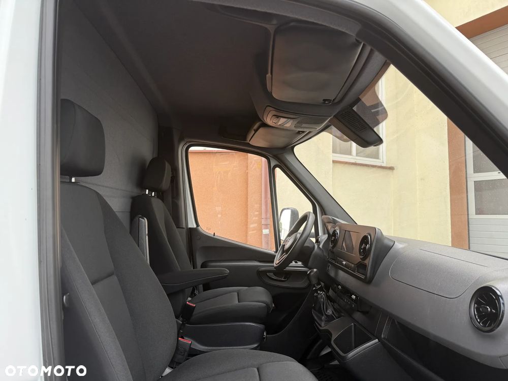 Mercedes-Benz Sprinter 316 Izoterma - 28