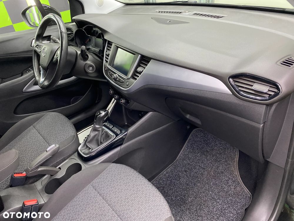 Opel Crossland X - 15