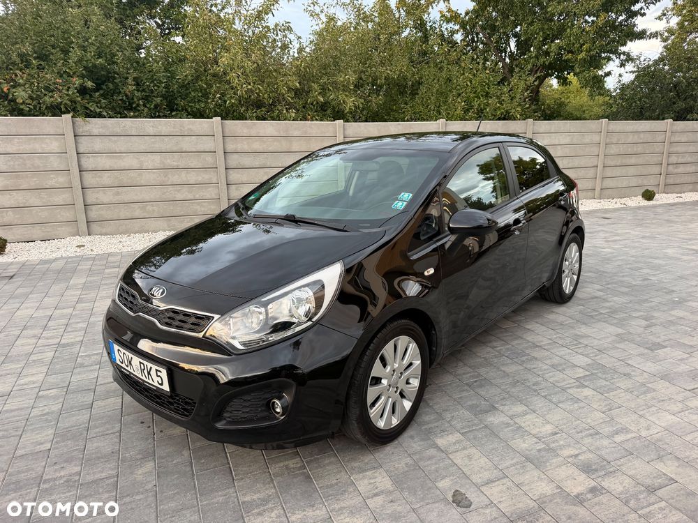 Kia Rio - 1