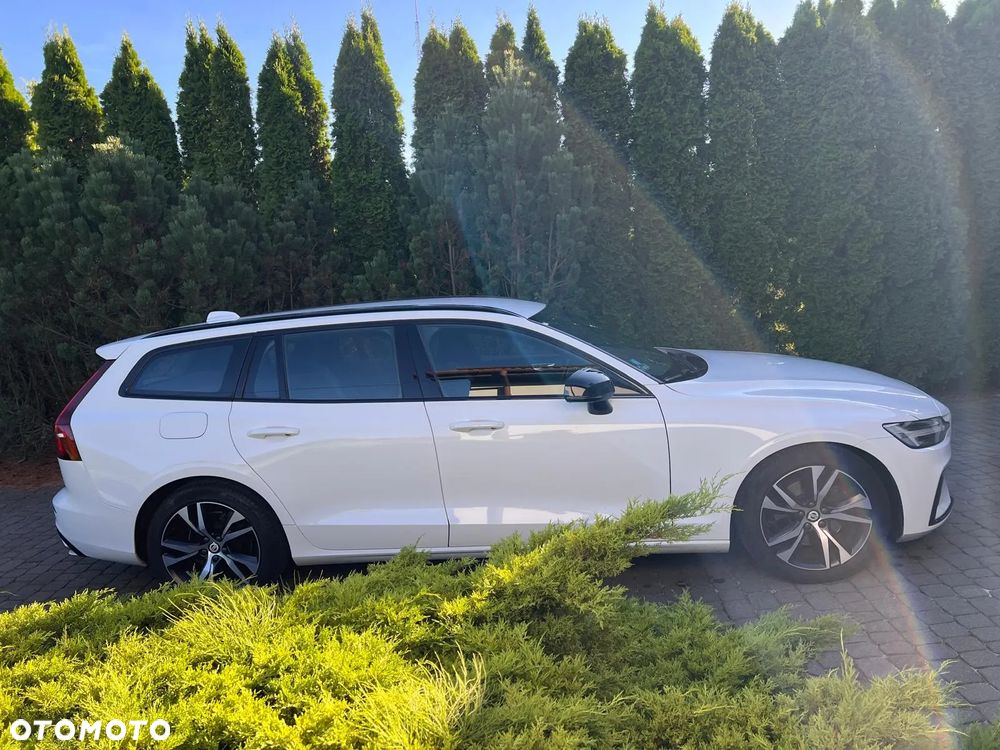 Volvo V60 T4 R-Design - 5