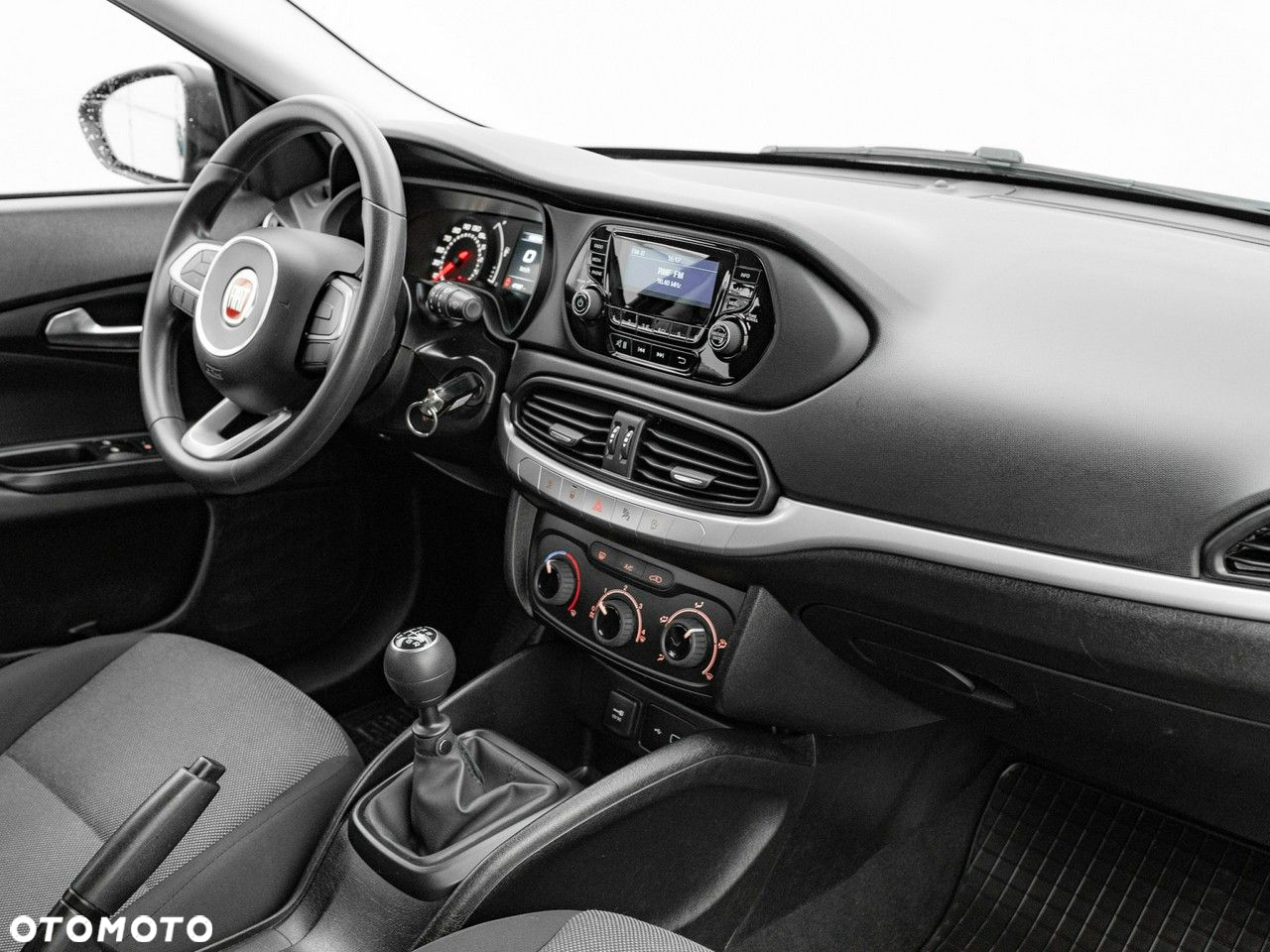 Fiat Tipo 1.4 16v Pop EU6d - 31
