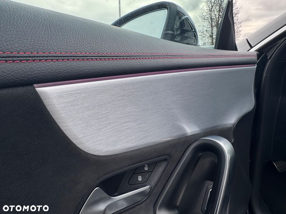 Mercedes-Benz CLA 220 AMG Line 7G-DCT - 21