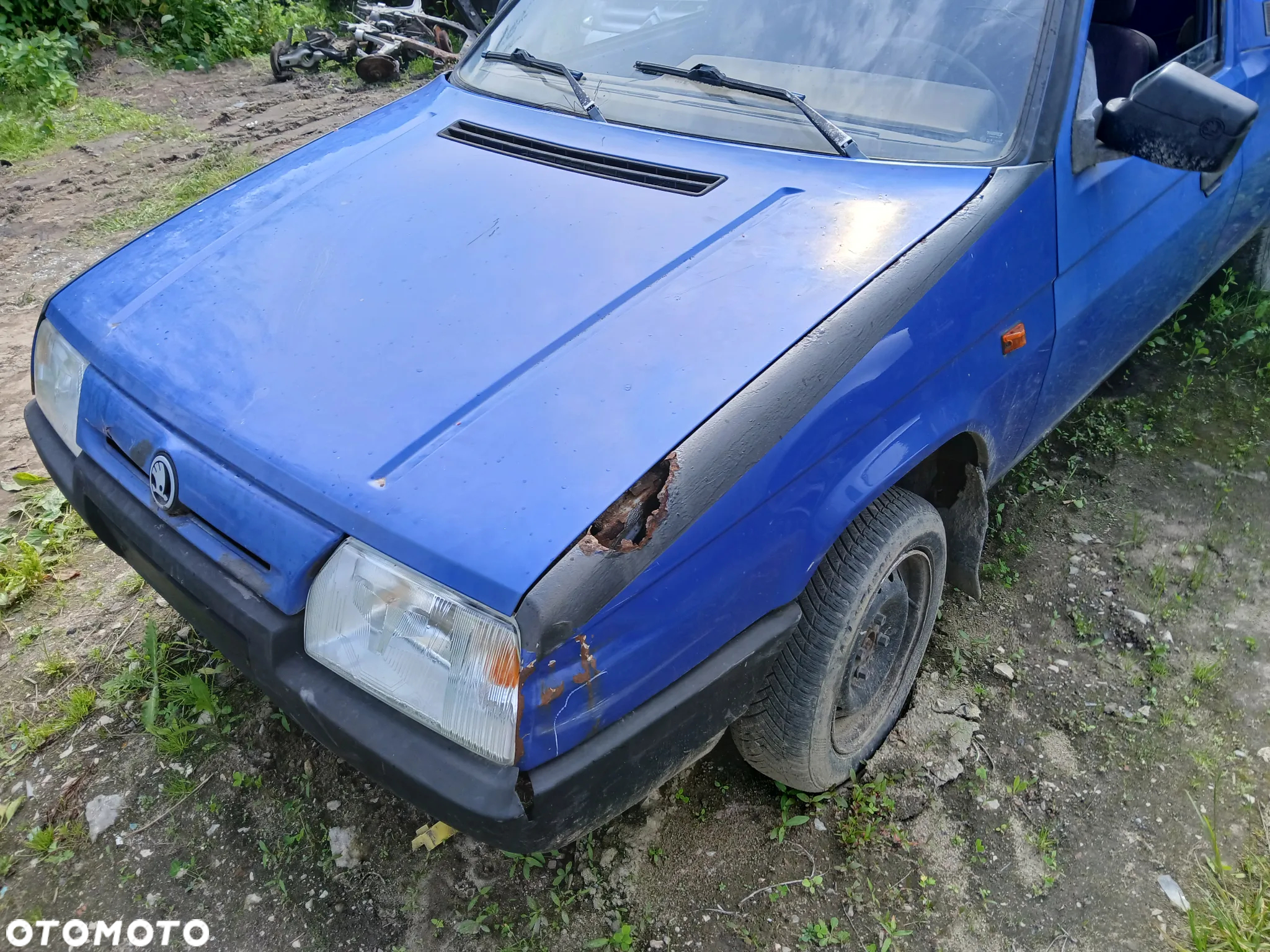 skoda favorit pickup kolor nieczytelny maska pokrywa silnika klapa bagażnika zderzak lampa reflektor - 3