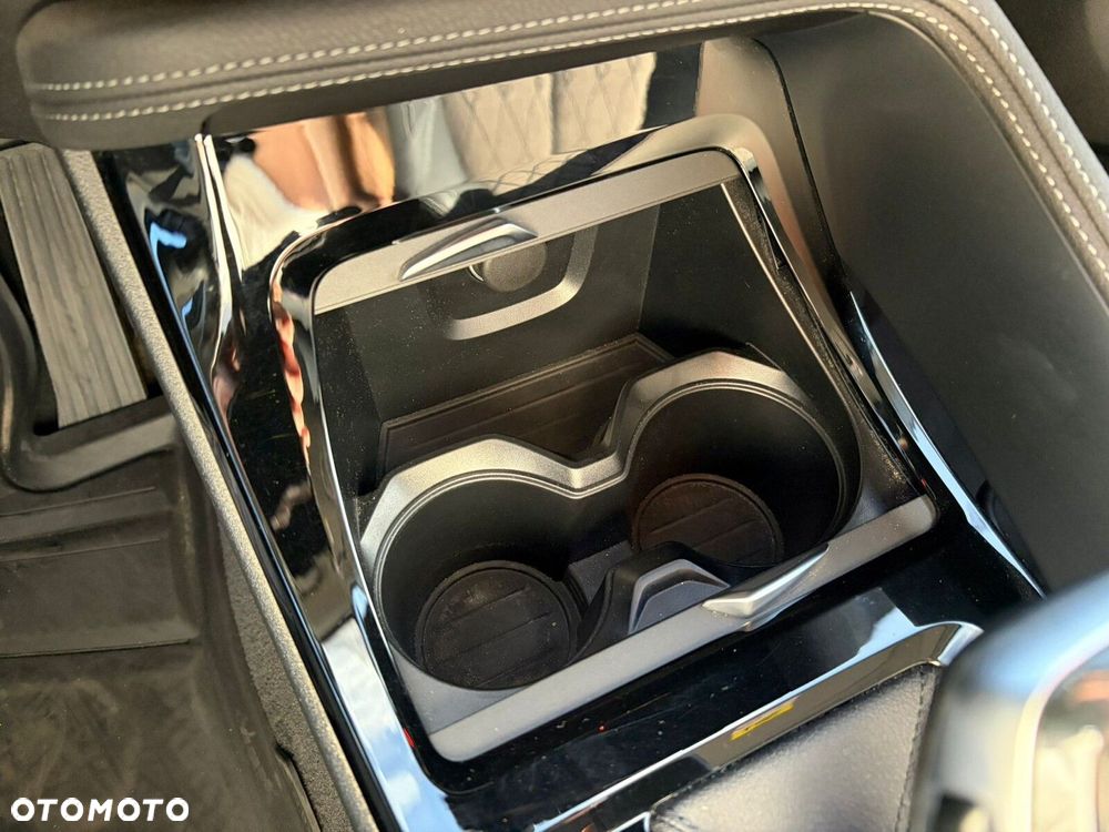 BMW X1 sDrive18i xLine - 22
