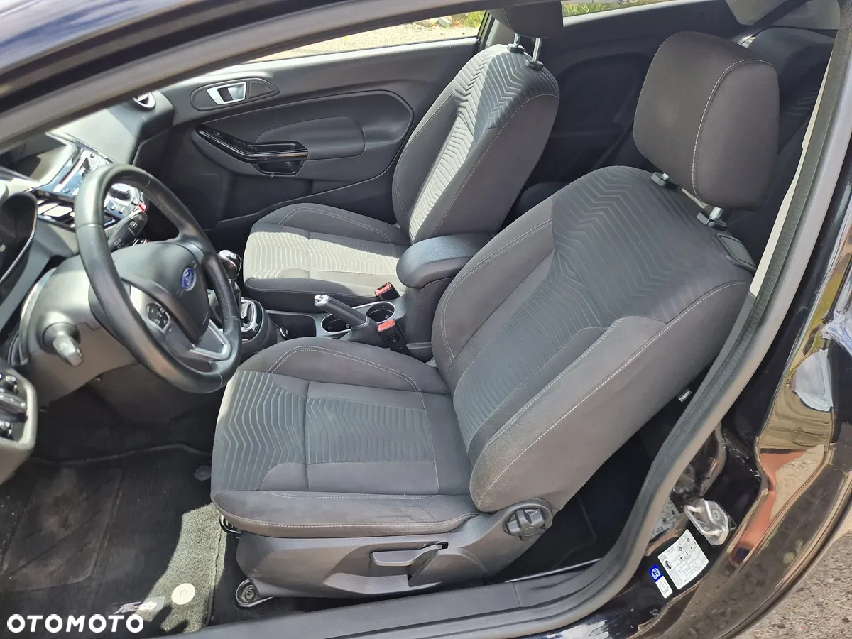 Ford Fiesta 1.6 TDCI Individual - 12