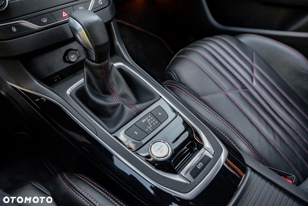 Peugeot 308 BlueHDi 150 EAT6 Stop & Start GT-Line Edition - 37