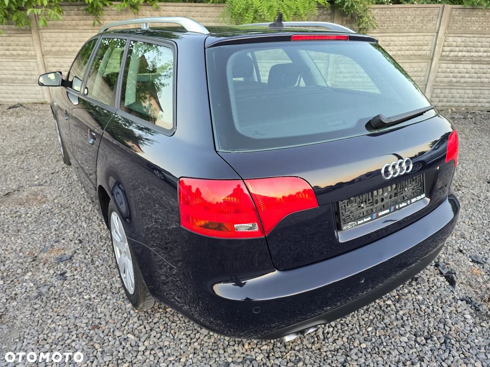 Audi A4 Avant 2.0 TDI DPF - 13