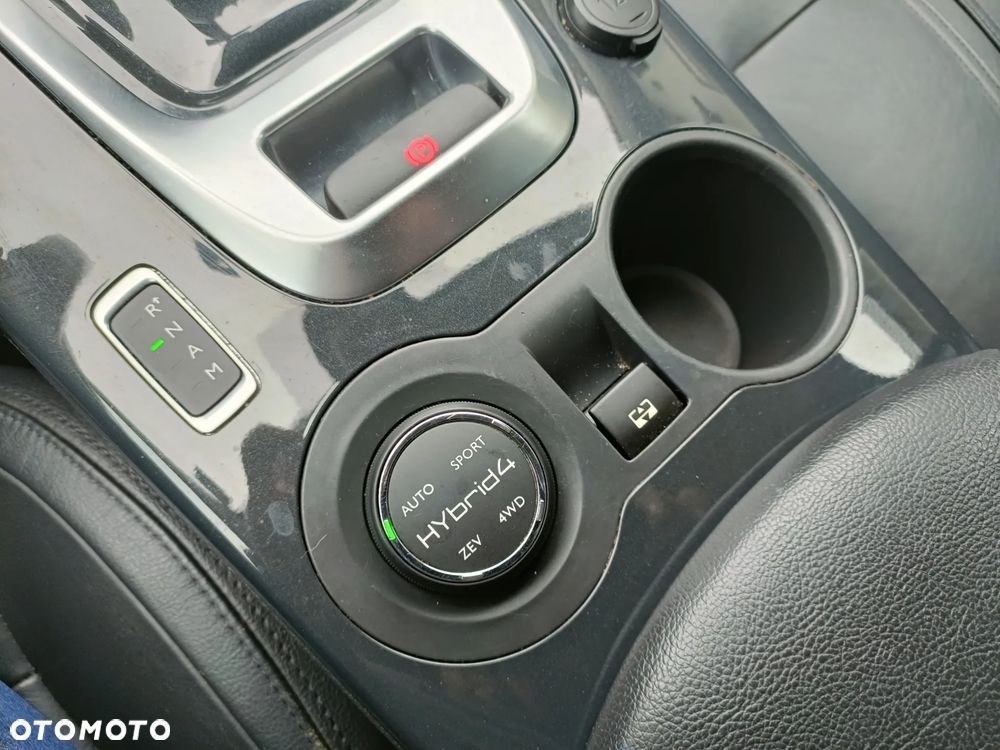 Peugeot 3008 - 16