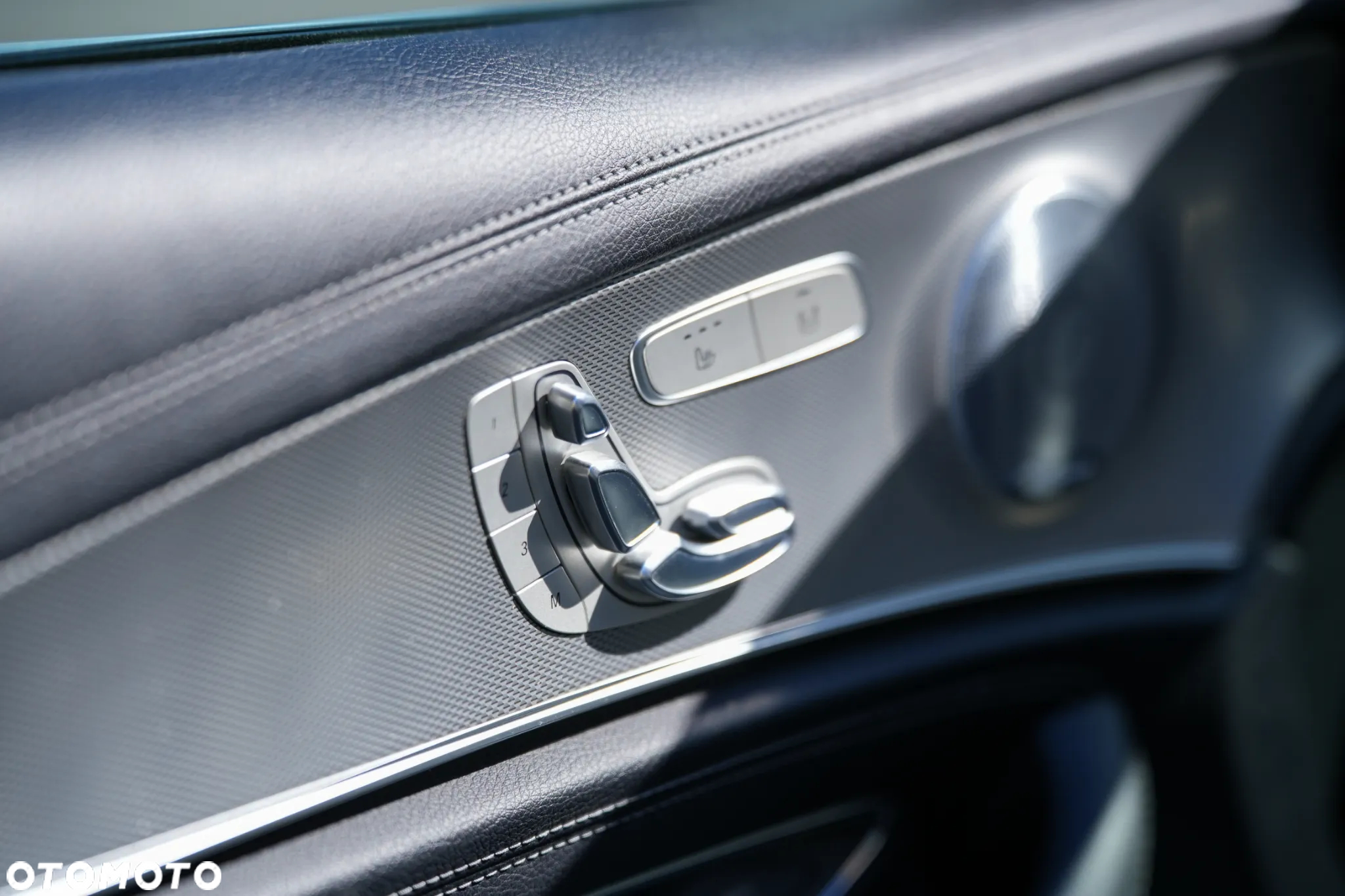 Mercedes-Benz Klasa E 200 d T 9G-TRONIC AMG Line - 15