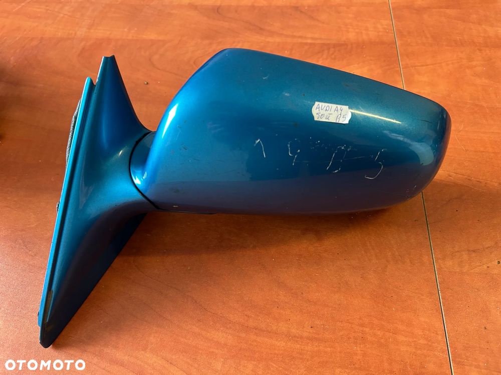 LUSTERKO LEWE AUDI A4 B5 014742 5 PIN - 4