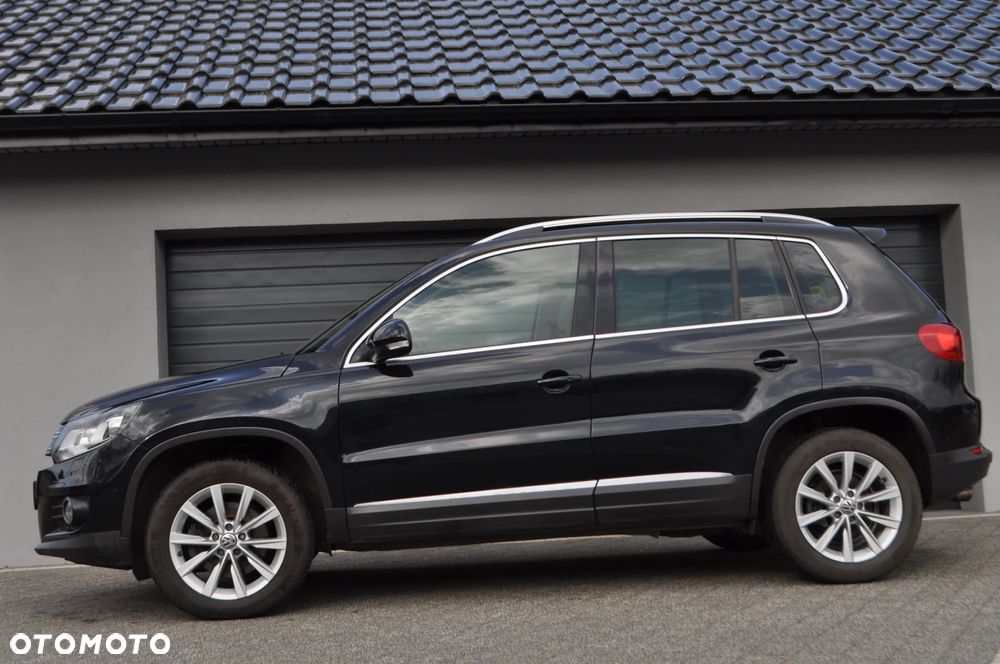 Volkswagen Tiguan 2.0 TDI DPF BlueMotion Technology Sport & Style - 26