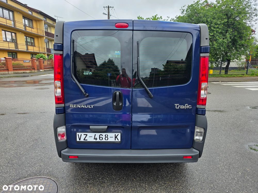 Renault Trafic - 8