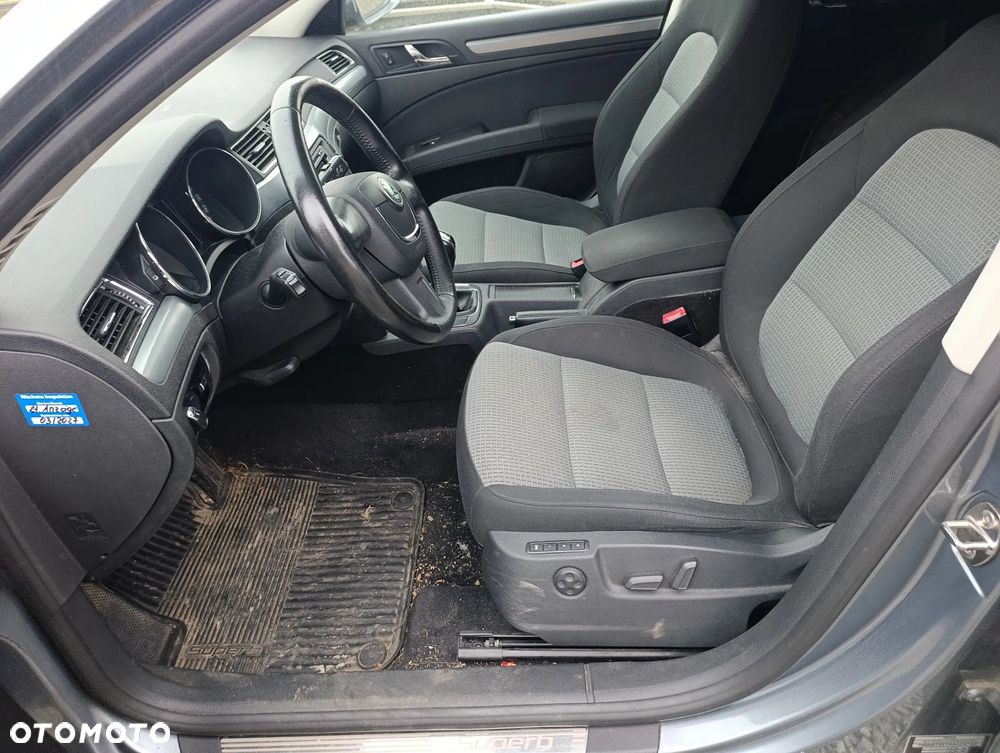Skoda Superb 1.8 TSI Exclusive - 17