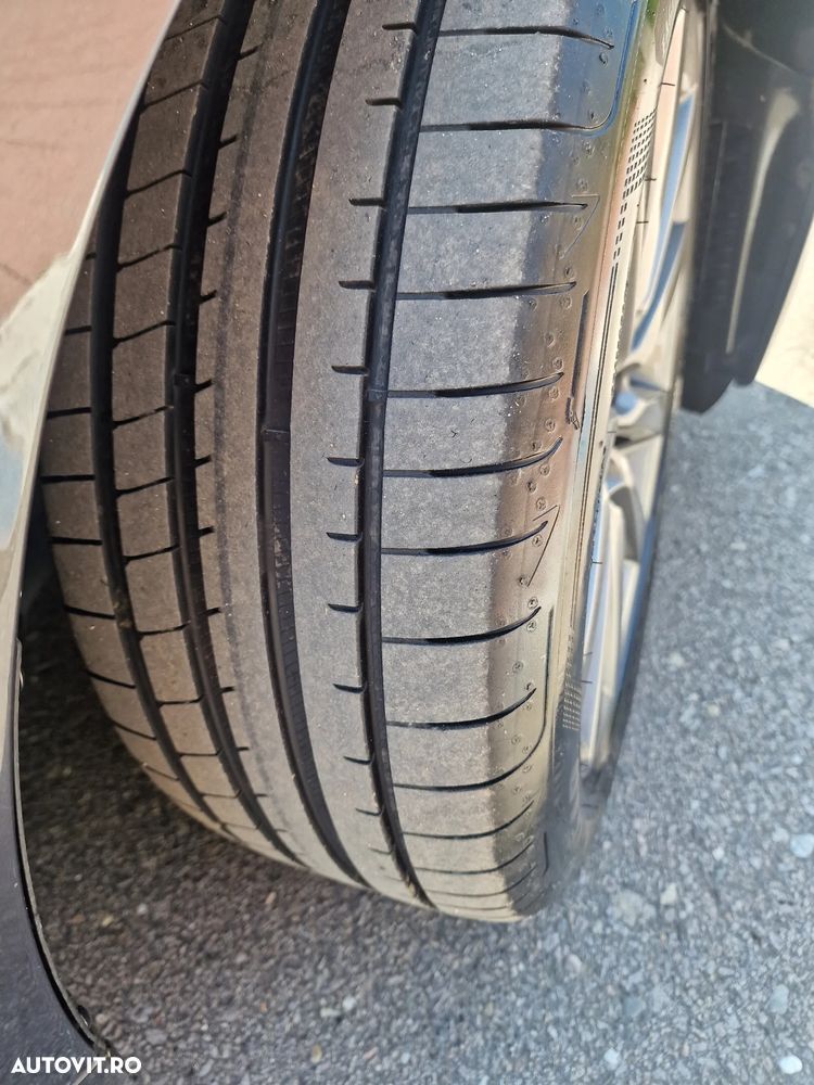 BMW Seria 5 520d Aut. Luxury Line - 10